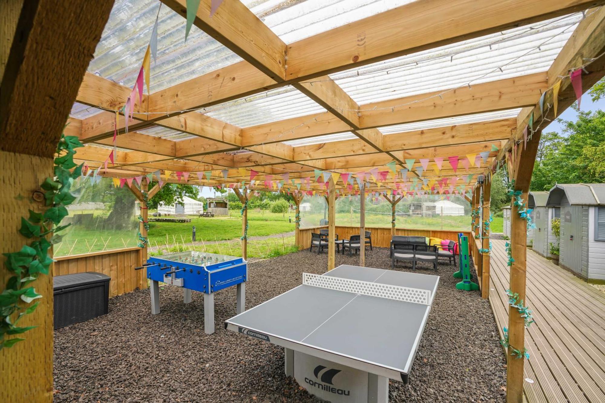 מלון Great Ellingham Glamp And Tipple Ltd מראה חיצוני תמונה